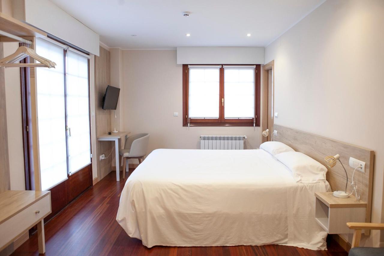 Apartamentos La Canal Сото-де-ла-Маріна Екстер'єр фото